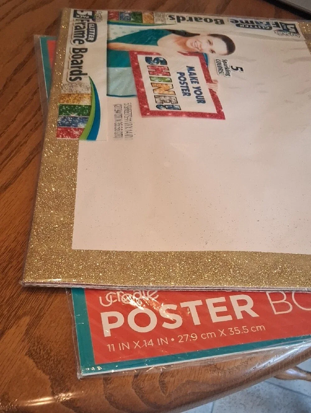 Make Your Poster Shine! Glitter Frame Board